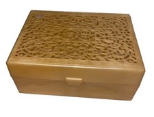 Pretty Vintage Lucite Yellow Plastic Co Fold Out Tiered Jewelry Box USA 7