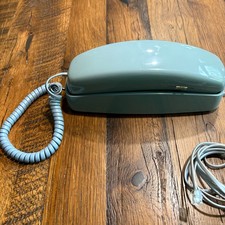 Vintage AT&T 1990 Princess Push Button Telephone Light Blue CS2001A picture