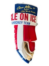 Dave Christian Signed Miracle on Ice 1980 Replica Hockey Glove picture