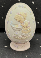 VTG Precious Moments Easter Egg W/Stand