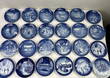 Bing & Grondahl B&G Copenhagen Denmark Christmas Plates Julie After *By Year* picture
