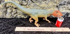 Bullyland Museum line Giganotosaurus dinosaur model picture