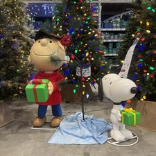 Peanuts 3.5 FT Giving Tree Set Animated Outdoor Decoration Christmas Lowes 2026 picture
