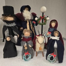 Vintage Penny's Pickens Primitive Santa Carolers Reindeer Set 1994 Christmas picture