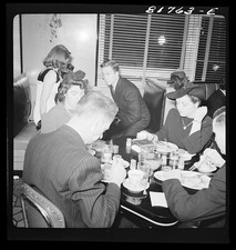 Photo:Washington D.C. Washington Hot Shoppe Restaurant 1941 Dining Scene picture