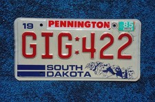 1985 SOUTH DAKOTA License Plate # GIG - 422 picture