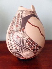 Mata Ortiz vtg olla vase Mexico paquime art pottery signed Jesus Rodriguez 10