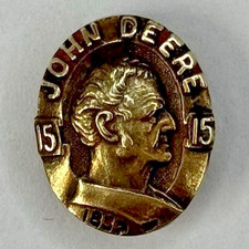 John Deere 15 Year Employee Service Award Pin 10K Top Gold - Not Solid Gold picture