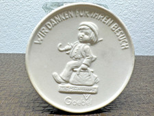 1981 Goebel Keepsake  