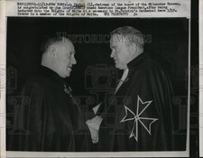 1958 Press Photo Lou Perini chair of Milwaukee Braves & Joe Cronin AL President picture