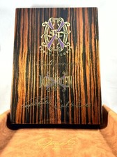 Premium Cigar Humidor Boxes picture