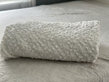 *White Pops & Rings* Vintage White Chenille Bedspread~88x100~READ picture