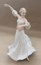 Vintage Wallendorf Germany Porcelain Dancer Ballerina #1509 Crown W 1764 picture