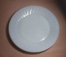 1960'S FIRE KING PLATES 9 1/8