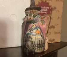 Jim Shore WHAT DO I SEE Witch Holding Crystal no tags #4008905 2007 Retired picture
