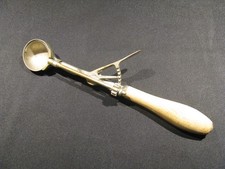 Antique Gilchrist No. 31 Ice Cream Scoop Size 40 Rare Soda Fountain Wood Handle picture