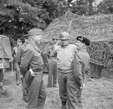 WW2 WWII Photo Generals Montgomery Patton Bradley France World War Two / 1700 picture