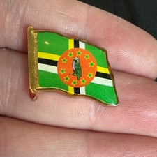 Vtg Dominica Flag Parrot Souvenir Enamel Lapel Pin Caribbean Travel picture