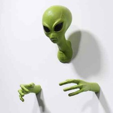 Alien Ufo Visitor 51 Area Extraterrestrial Organism Monster  picture