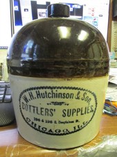 Chicago, Ill. W.H. Hutchinson & Son Bottlers' Supplier RED WING Jug -no handle picture