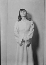 Photo:Lucia Gario Portrait 1936 June Photograph picture