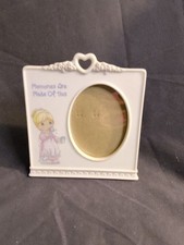  Vintage Precious Moments Photo Frame Memories Are Made Of This Oval Opening picture