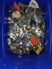 (1) ONE POUND LB LOT USED OLD CAR KEYS LOCKS NOS UNCUT FOBS KEYCHAINS SKELETON picture