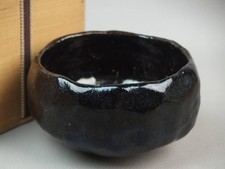 [Antiques/Tea Utensils] Black Raku Tea Bowl gl093ub225 From Japan picture