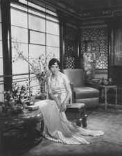 Anna May Wong Sitting 4x6 Picture Celebrity Print picture