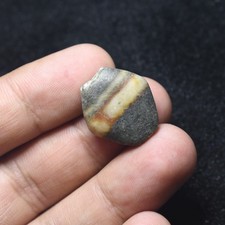 Authentic Ancient Tibetan Himalayan Banded Stone Dzi Bead in good Condition picture