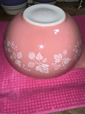 Vintage Pyrex 444 Pink Gooseberry Cinderella Mixing Bowl 4 Qt Large Nesting USA picture