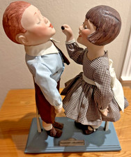 Hershey's Chocolate Limited Edition 1994 A Kiss For You Figurines Scene - DS31 picture