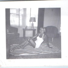 c1950s Cute Woman White Swimsuit Mini Snapshot Photo Pinup Sunbathing Towel 2