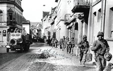 Fred Steinkirchner auto/signed 4x6 photo WW II European Theater COA LOOK picture