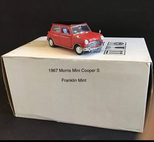 Franklin Mint 1967 Morris Mini Cooper S 1:24 Scale Diecast Model Car w/ Box picture