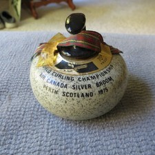 MINIATURE 1975 AIR CANADA SILVER BROOM MINIATURE SOUVENIR CURLING STONE picture