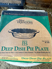 The Pampered Chef New Traditions #1305 Deep Dish Pie Dish Stoneware Set of 2 picture