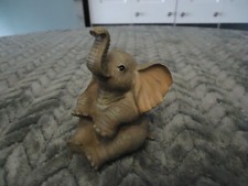 VINTAGE 1990 ROMEN ELEPHANT FIGURINE BABY SITTING UP ^ picture