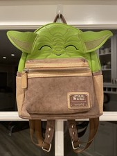 Loungefly Disney Star Wars Yoda Mini Backpack Bag Exclusive  picture