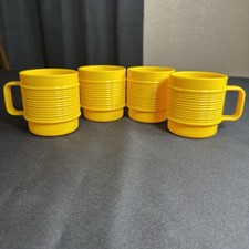Vintage 70s 4 Rubbermaid Ribbed Yellow Plastic Mugs Coffee Cups Stackable Retro picture