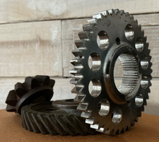 LOT3 STEAMPUNK GEARS/SPROCKETS,VINTAGE CAST IRON,2-4” ALL PURPOSE USE-DECOR picture