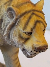 Bengal Tiger Resin Statue Figurine-Classic Wildlife Collection-Wood Base-6.5