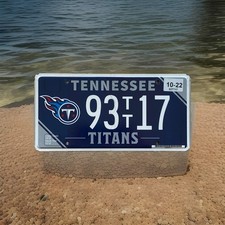Tennessee Titans NFL Football OFFICIAL STATE ISSUED 2022 License Plate 93TT17 picture