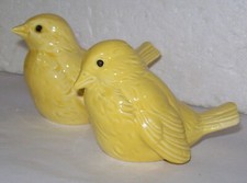 Vintage Goebel West Germany PAIR Yellow Wren Bird CV73 CV74 Porcelain Figurine picture