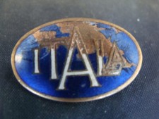 Vintage ITALA Brooch Pins picture