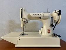 Vintage Singer 221K Featherweight Sewing Machine White Great Britain Excellent picture