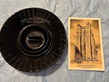 HOTEL LEXINGTON NYC VINTAGE BLACK GLASS ART DECO ASHTRAY & POSTCARD CIRCA 1940 picture