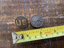 ORIGINAL WWI US INFANTRY COLLAR DISK Pair picture