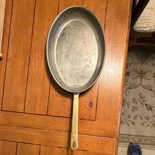 Vintage Copral Copper Oval Fish Pan Stamped Brass Handle 3-Rivet Made In Portuga picture