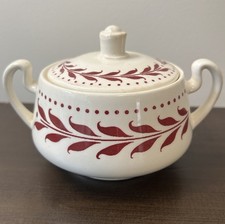 Homer Laughlin HEMLOCK RED Sugar Bowl: Brittany Laurel Leaf Tulip Vintage picture